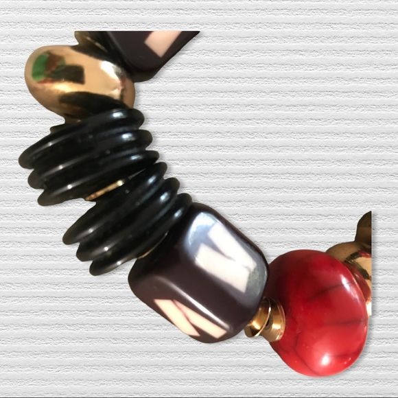 Art Deco - Bracelet & Pierced Earring Set Red/Black/Gold - Picture 3 of 4